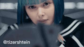 Tina Rei GIF