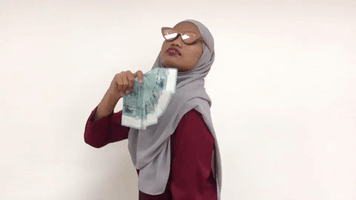 Thedhiamy GIF