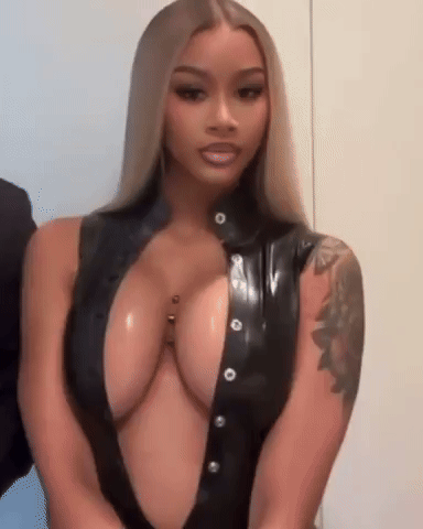 Lakeyah GIF