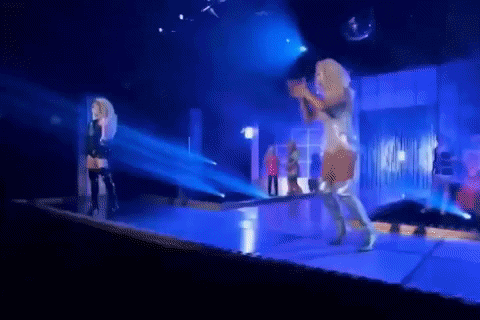 giphy.gif?cid=5e2148868cdd8272bfb01b40bd