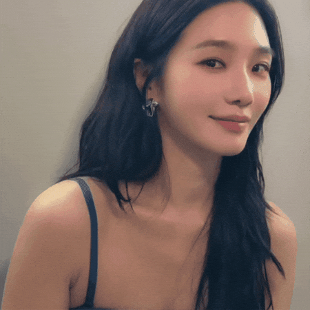 Parkgyuyoung GIF