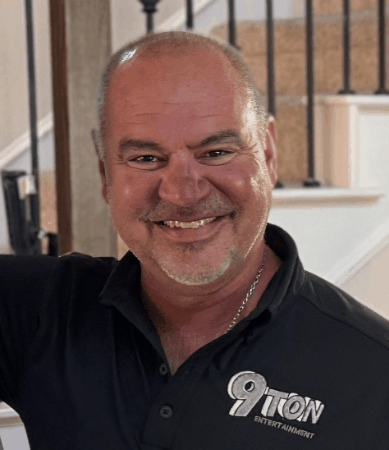 Elliott Allan Hilsinger GIF