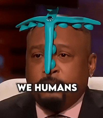 Emcm3411948 GIF