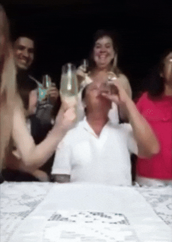 giphy.gif?cid=9b38fe91wfy352bekioryelfqakof55r4s107o51rc4l5x6p&ep=v1_gifs_username&rid=giphy.gif&ct=g