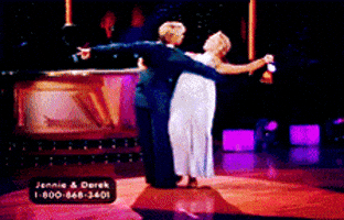 Jennie Garth GIFs - Get the best GIF on GIPHY