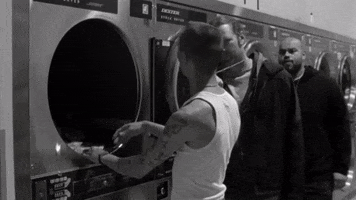 200.gif?cid=fc005b0852e3820bdf890a3ea3db030545179a423a79e886&rid=200.gif&ct=g