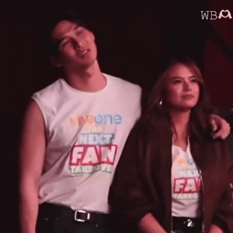 Wb GIF