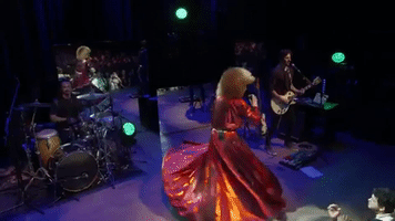 Dance Sextou GIF by Vanessa da Mata