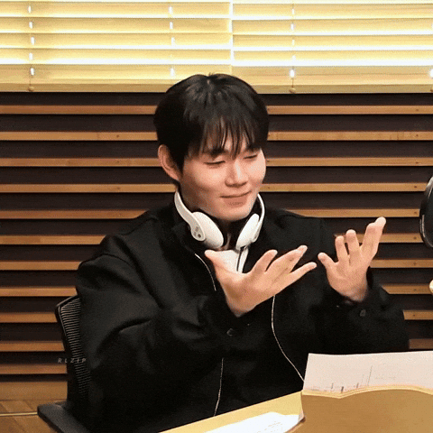 류경수 GIF