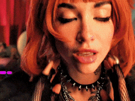 Maria Becerra GIF