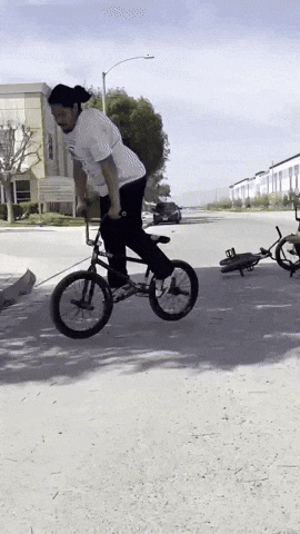Bmx 360 GIF
