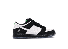 dunk nike GIF by COLORS Sneakers