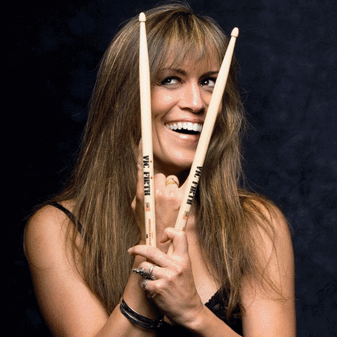 setlistme courtney cox the iron maidens kirsten rosenberg wanda ortiz GIF