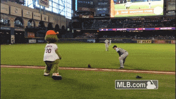 mascot dancing GIF by MLB
