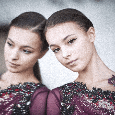 Mirror Anya GIF