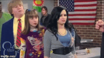 Naszahstreater2 demi lovato GIF