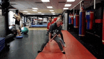 200.gif?cid=fc005b08354ad11bd6d048a709592612a4e7b0ebb53d4d31&rid=200.gif&ct=g