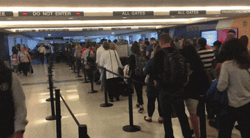 chicago line security midway tsa