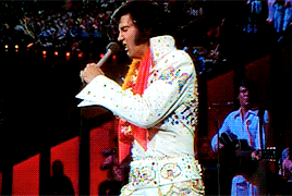 Elvis Presley 1970S GIF - Find & Share on GIPHY