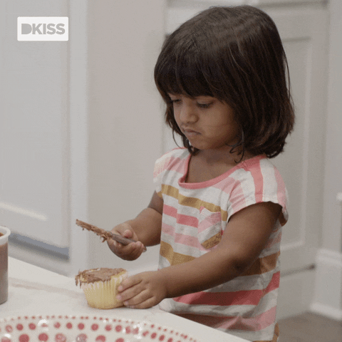 Familia Niños GIF by DKISS - Find & Share on GIPHY