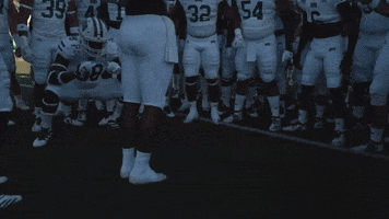 200.gif?cid=fc005b081c914f76a7c86a828a1ce481b02ca26bba0c872b&rid=200.gif&ct=g