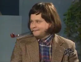 https://media4.giphy.com/media/ehIXhQMYqarSS6IQI3/200.webp?cid=ecf05e47l8yii0px6wm0tusgfxc0qym1nvdznf4n4778zup7&rid=200.webp