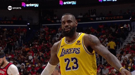 Los Angeles Lakers Smile GIF