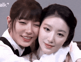 Miyeon Shuhua GIF