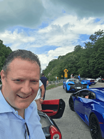 Daniel Ladner Gallery GIF