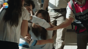 200.gif?cid=fc005b084ab9402636743b973cb9b9756414527d621eef56&rid=200.gif&ct=g