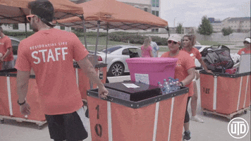 200.gif?cid=fc005b088e1e49bc6355c9a5f7d5da708f87b679280d8044&rid=200.gif&ct=g