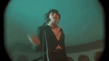 Akiss GIF by The Driver Era