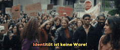 Alamode Film GIF