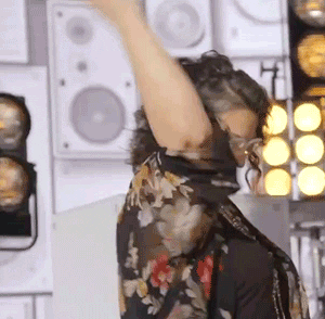 Sarah-blake GIFs - Get the best GIF on GIPHY