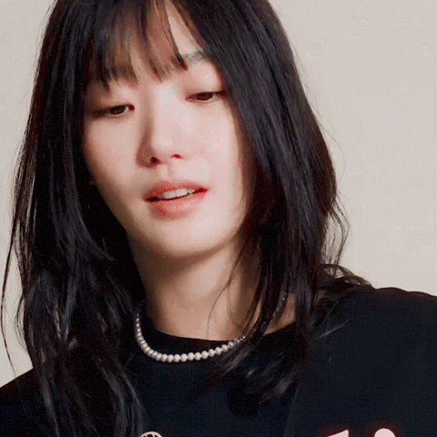 Kim Go Eun GIF