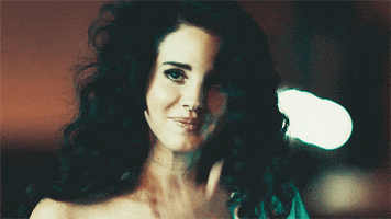 Lana Del Rey GIF