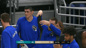 200.gif?cid=fc005b08472b4422ecbe2084713c00459e792adce2a559e6&rid=200.gif&ct=g