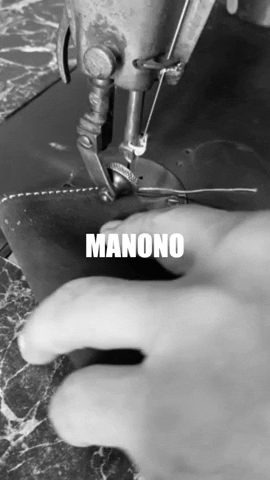 Manono Accesorios GIF