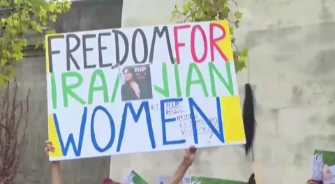 Protest Iran GIF