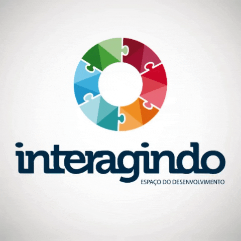 Interagindo GIF