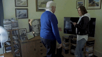 124567 GIF