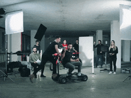 200.gif?cid=fc005b0825603e31668fa51c22d3526aad6ff70cdb81148b&rid=200.gif&ct=g