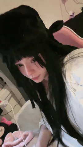 Black GIF