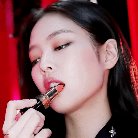 Jennie GIF