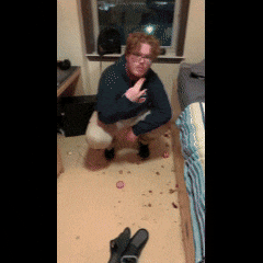 Pilly GIF