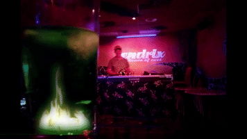 gatomus fuego valirio GIF