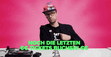 Party Speaker GIF by MOIN Startup Camp | BREMEN