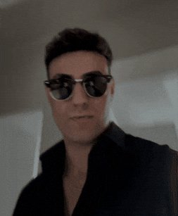 Görkem Karaaslan GIF