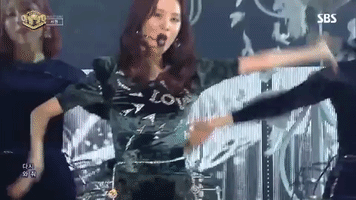 200.gif?cid=fc005b08f73f8b36a624c07196a65730aed041764d07a7df&rid=200.gif&ct=g