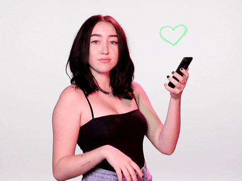 Noah Cyrus GIFs - Find & Share on GIPHY